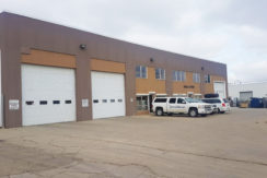 Office/Warehouse With Mezzanine – 16638 110 Avenue, Edmonton, AB