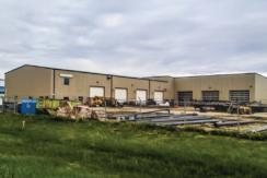 Shop with Heavy Cranes – LEASED
