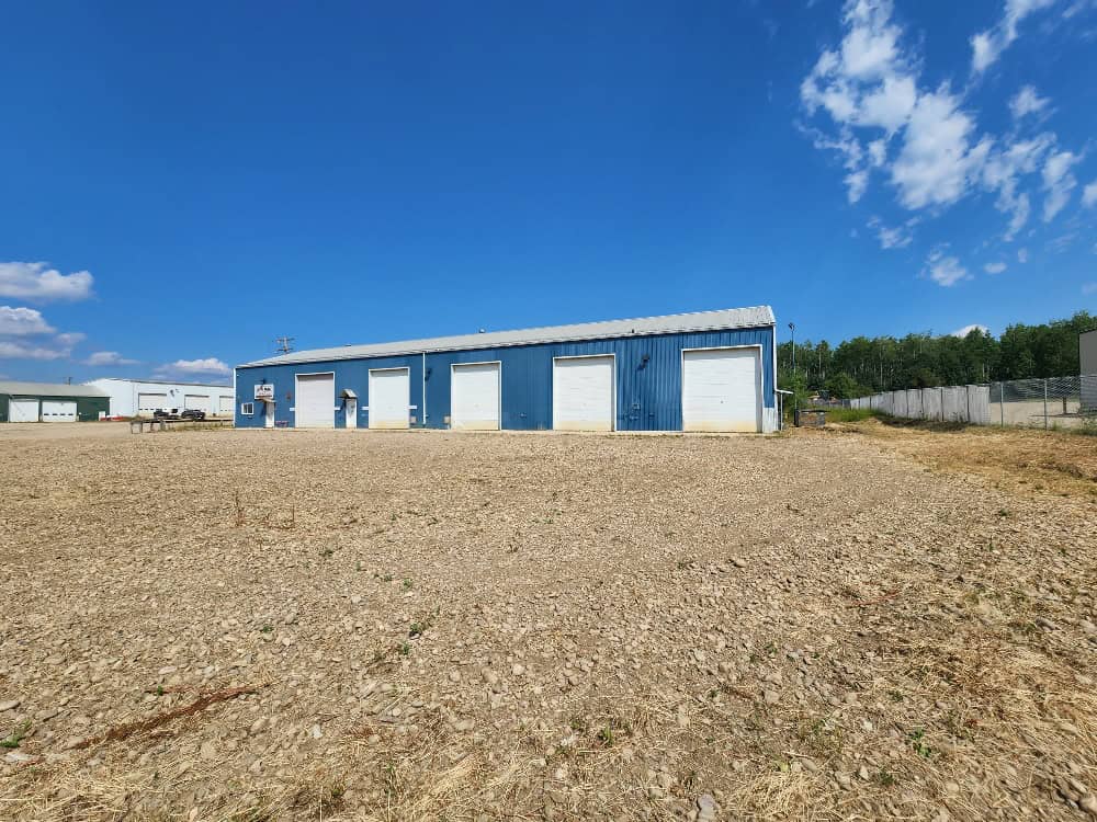 308 – 2 Avenue, Fox Creek, AB