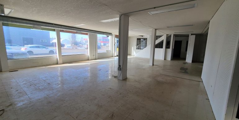 Main floor - Office-Showroom